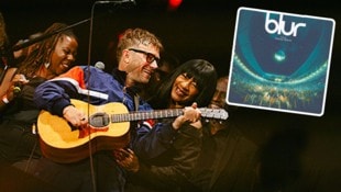 So viel Spaß wie in der britischen Heimat hatte Blur-Frontmann Damon Albarn nicht bei allen Konzerten. (Bild: Krone KREATIV/Warner Music (2),)