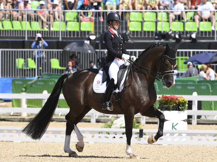 Mit „Valegro“ holte Dujardin nicht nur dreimal olympisches Gold, sie hält mit ihm bis heute die ...