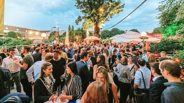 Das Techno Cafe ist ein Klassiker unter den After-Work-Events.