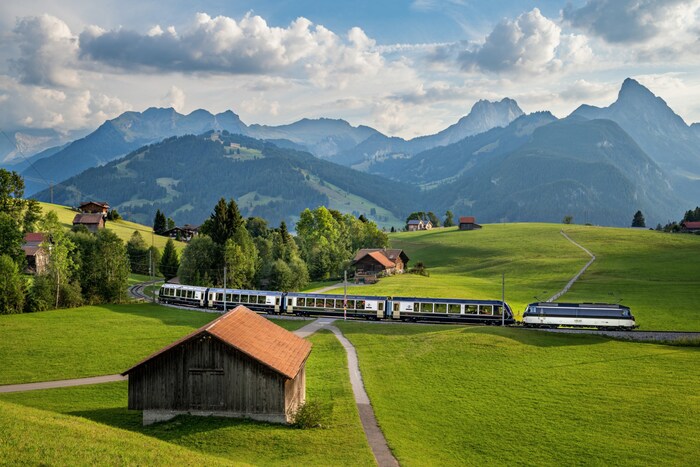 GoldenPass Express bei Schönried