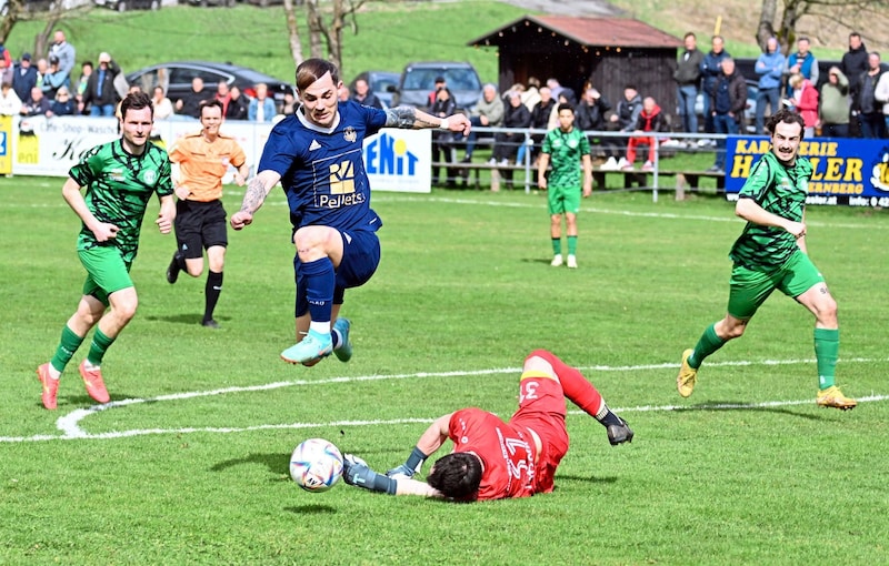 Tom Zurga (center) and Velden actually wanted to play on Saturday. (Bild: Sobe Hermann/H.Sobe)