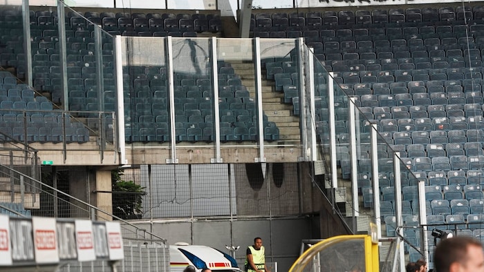 Die ersten neuen Trennwände stehen