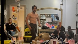 Kit Harrington hinter der Bühne der West-End-Produktion von „Slave Play“  (Bild: www.instagram.com/jeremyoharris)