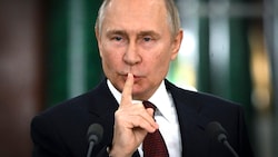 Wladimir Putin räumte eine Kartoffelknappheit ein. (Bild: AP/Sputnik) Wladimir Putin räumte eine Kartoffelknappheit ein. (Bild: AP/Sputnik)