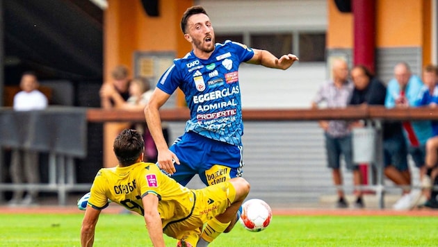 Patrick Mijic (r.) stieß dank der Linzenzprobleme von Cupsieger Rogaska zu Hartberg. (Bild: GEPA/GEPA pictures)