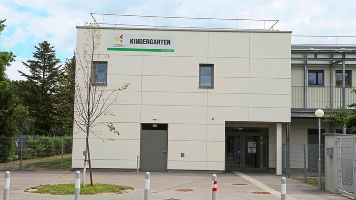 Im Kindergarten in der Lastenstraße 15 herrscht Schichtbetrieb.