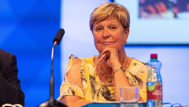 Olympiasiegerin Elisabeth Max-Theurer war seit 2002 Präsidentin des Österreichischen ...