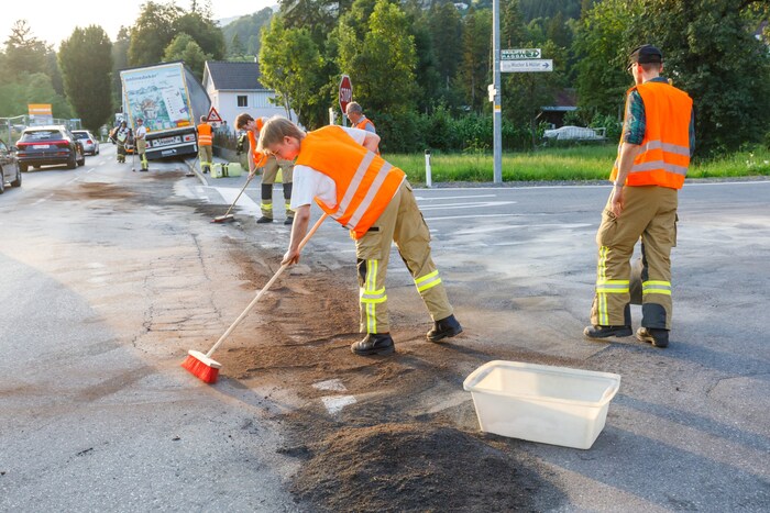 The firefighters from Ludesch, Nüziders and Thüringen were deployed.