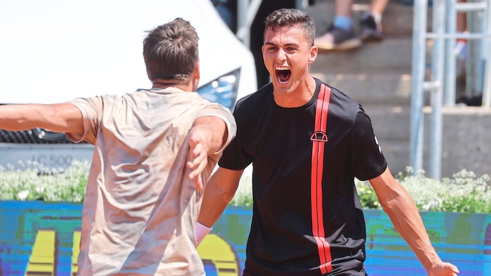 Alexander Erler (r.) and his partner Andreas Mies have every reason to be happy.