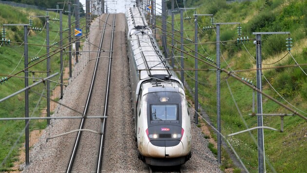 Shortly before the opening ceremony of the Olympic Games in Paris, France is shaken by a "massive attack" on the high-speed train network. (Bild: AFP/AFP )