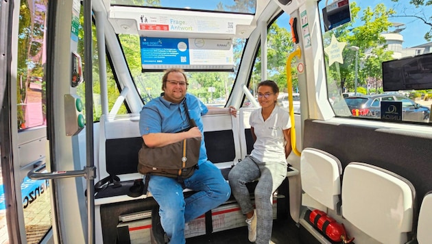 Benedikt fährt gerne im autonom fahrenden Bus mit. (Bild: Tragner Christian)