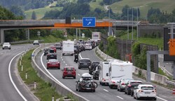 Bei Kuchl fuhren am Samstag kaum Urlauber von der A10 ab. (Bild: Tröster Andreas)