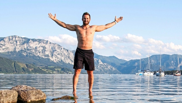 Daniel Hemetsberger empfing die „Krone“ in seiner Heimat am Attersee. (Bild: Tröster Andreas/ANDREAS TROESTER)