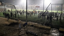 Als Vergeltung für einen Raketenangriff auf einen Fußballplatz auf den Golanhöhen mit zwölf Toten hat Israel Sonntagfrüh nach eigenen Angaben mehrere Ziele im Libanon angegriffen. (Bild: AP)