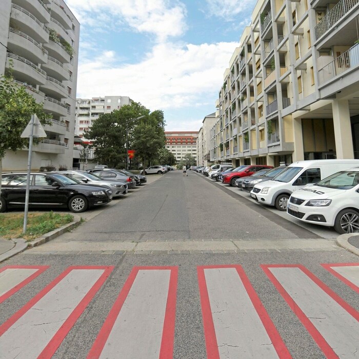 Dr.-Natterer-Gasse in the 2nd district.