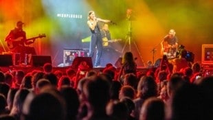 Christina Stürmer spielte vor 6000 Fans beim ORF Oberösterreich Sommer Open Air in Bad Schallerbach. (Bild: Horst Einöder/Flashpictures)