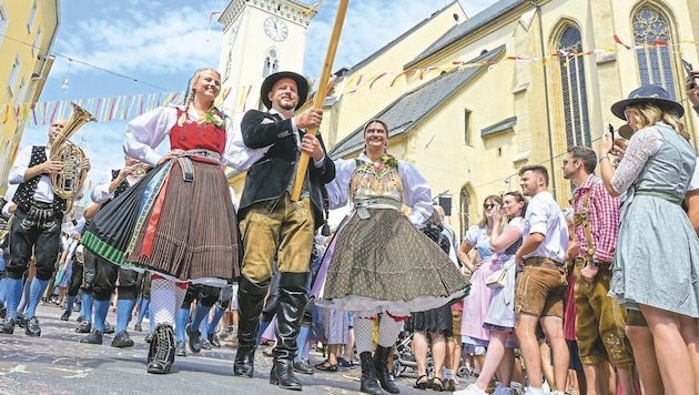 Der Villacher Kirchtag wurde am Sonntag erfolgreich eröffnet.  (Bild: Evelyn Hronek/EVELYN HRONEK)