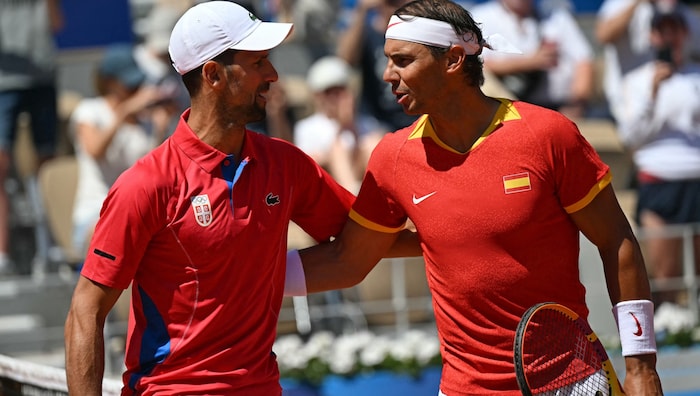 Novak Djokovic (li.) und Rafael Nadal