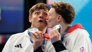 Thomas Daley (links) holte mit Noah Williams am Montag die Silbermedaille.