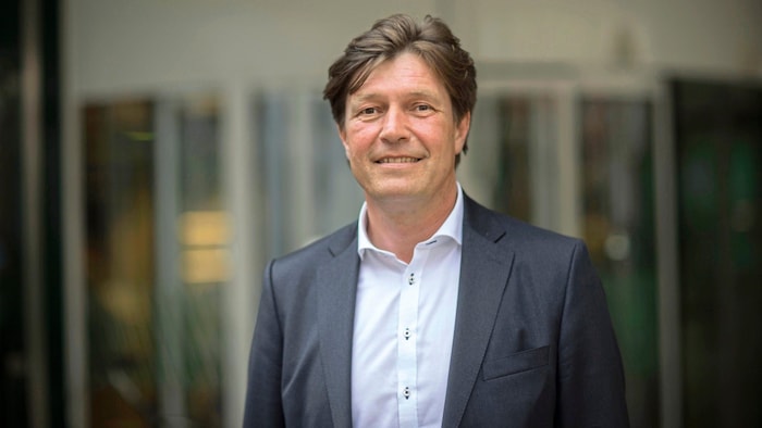 Josef Petritsch no longer feels like laughing - he demands clarification!