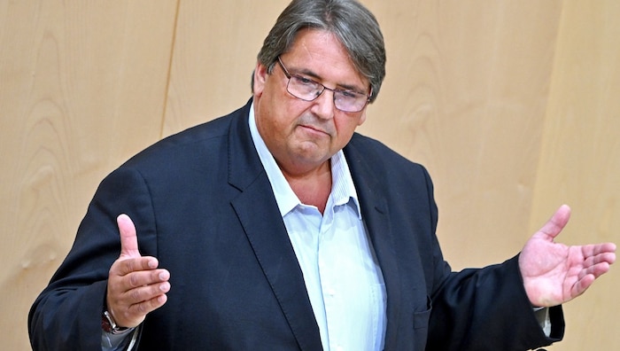 Muchitsch stellt der Regierung ein schlechtes Zeugnis bei Teuerungsbekämpfung aus.