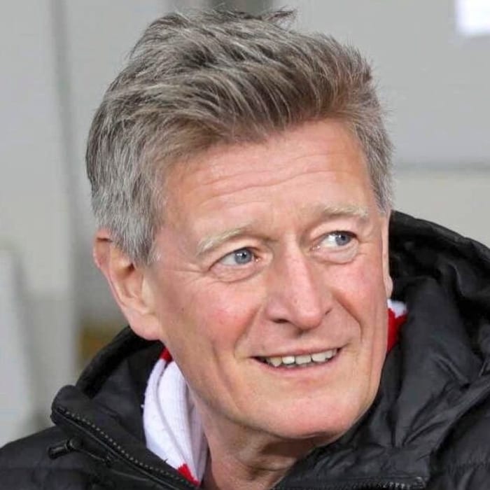 Landessportdirektor Arno Arthofer (re.).