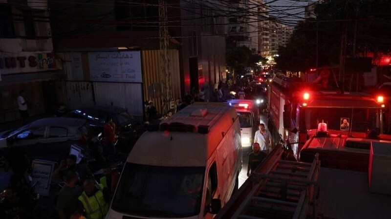 One woman was killed in the explosion on Tuesday evening and seven other people were injured. (Bild: AFP/Anwar Amro)