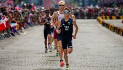 Alex Yee won the men's triathlon. (Bild: AP ( via APA) Austria Presse Agentur/ASSOCIATED PRESS)