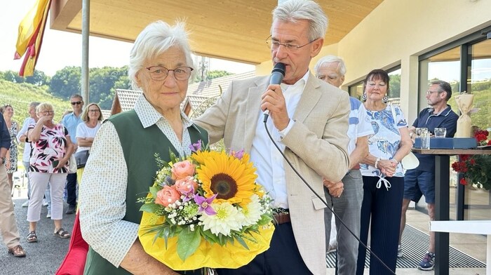 Hotelier Josef Puchas mit seiner Mutter Josefa bei der Eröffnung.