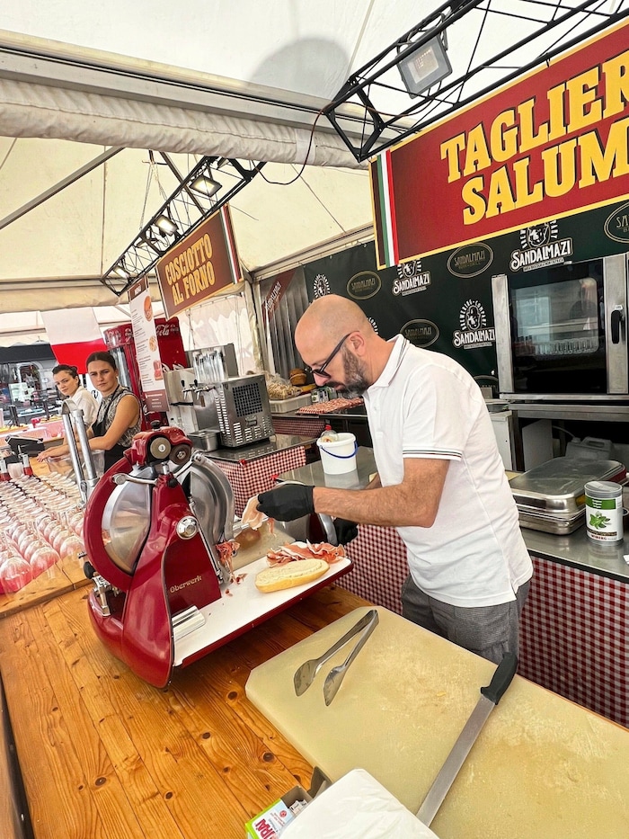 Italienischer Prosciutto am Unteren Kirchplatz.