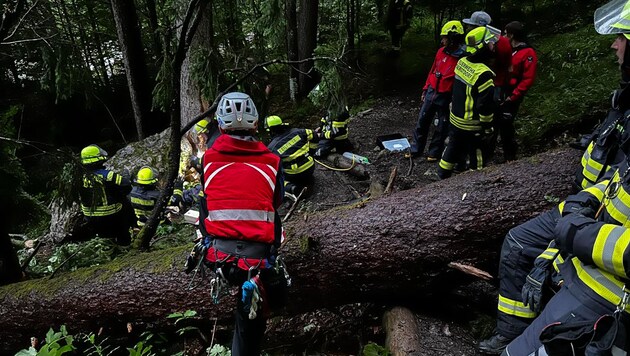 The Oberstdorf fire department was only able to recover the man dead. (Bild: Feuerwehr Oberstdorf)