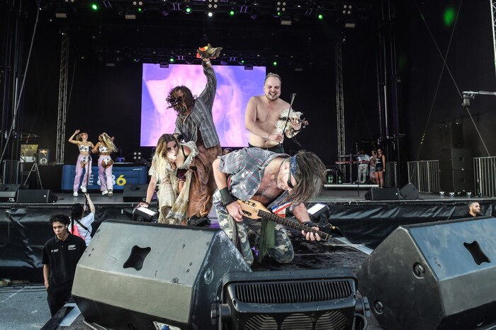 The Swedish band Rednex became world-famous with their hit "Cotton Eye Joe". 