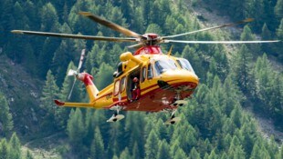 Ein Hubschrauber der italienischen Bergrettung (Symbolbild)