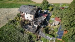 The material was stored in a garage. (Bild: APA/TEAM FOTOKERSCHI/ANTONIO BAYER)