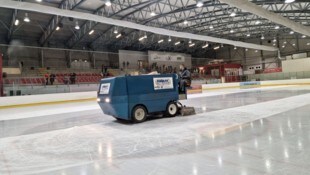 Die Eismaschine wird auch diesen Winter nicht durch die Nockhalle in Radenthein fahren – diese ...