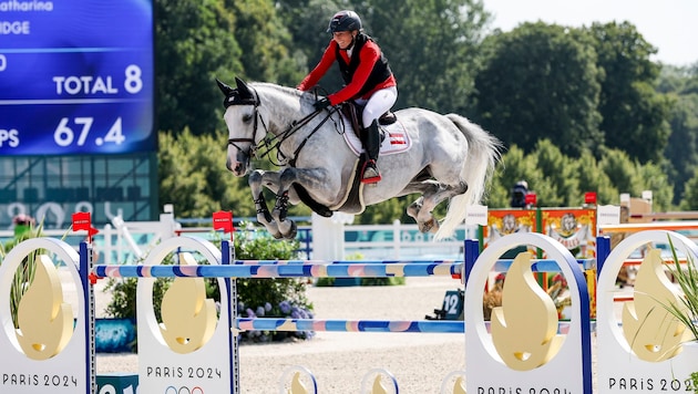 Katharina Rhomberg  mit Colestus Cambridge (Bild: GEPA)