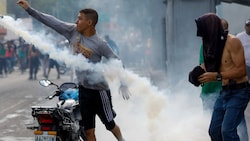 Protest gegen die Regierung in Caracas (Bild: AP/Cristian Hernandez)