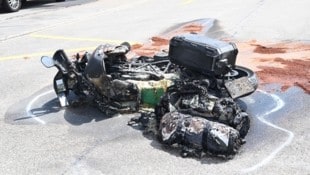 Das Bike wurde zum Raub der Flammen.