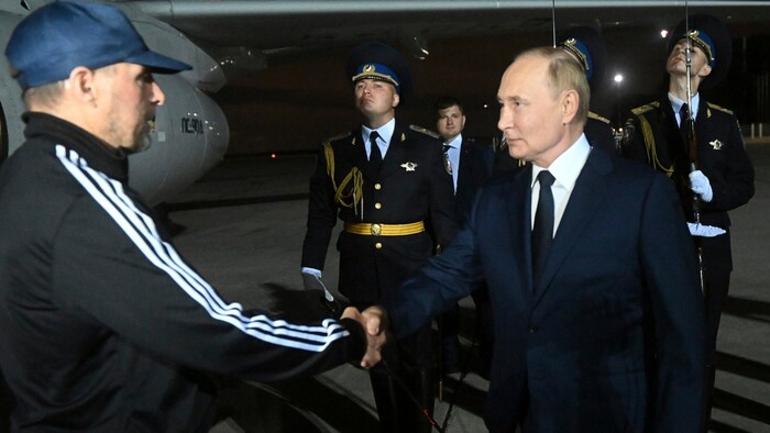 Putin desperately wanted him back - he is even said to have suggested Alexei Navalny for an ...