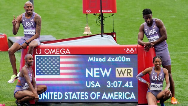 Dream performance from Bryce Deadman, Shamier Little, Vernon Norwood and Kaylyn Brown (Bild: Associated Press)