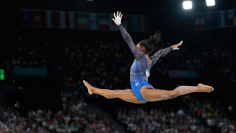 Simone Biles in Action (Bild: AP)