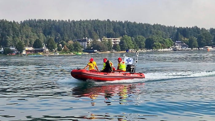 The emergency services at Lake Klopein