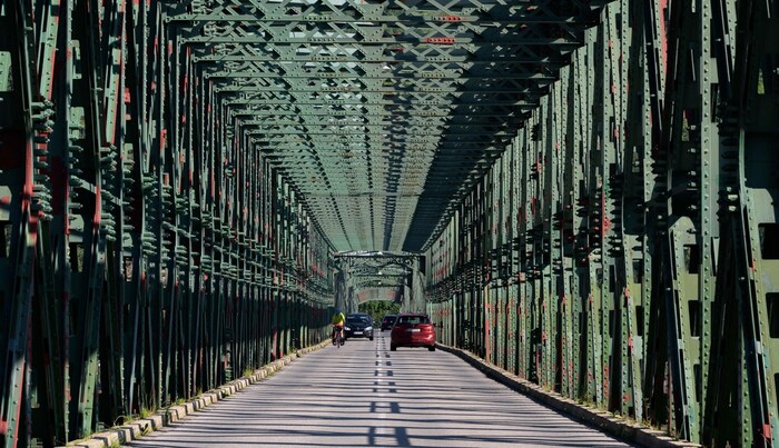Die denkmalgeschützte Brücke in Mautern muss saniert werden.