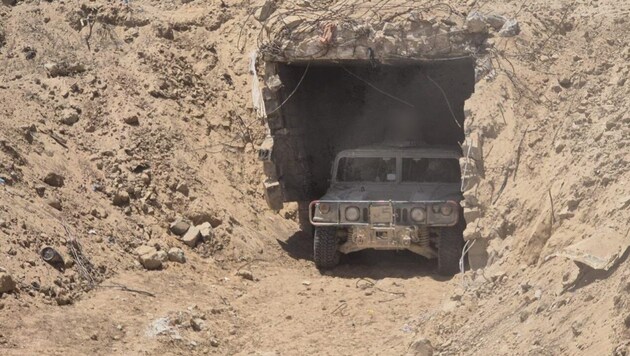 According to Israel, Hezbollah was planning an invasion via tunnels. The picture shows a shot from the Gaza Strip, from where Hamas struck on October 7, 2023. (Bild: x.com/IDF)