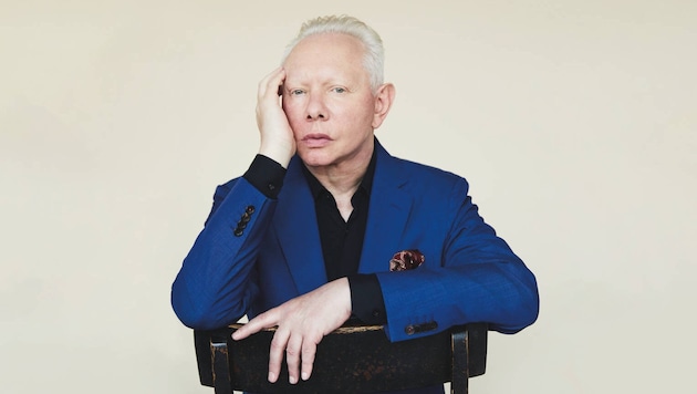 An eventful life without musical boundaries: Joe Jackson always proves to be a tireless innovator of his own art. (Bild: John Huba)