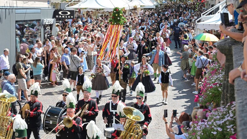 Celebrations were not the only focus in Villach. There was also no shortage of traditional customs. (Bild: Evelyn Hronek/EVELYN HRONEK)