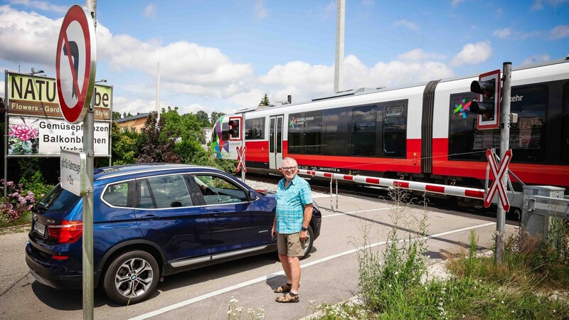 Rudolf Fröhler ist empört. Auch über die Aussage einer ÖBB-Mitarbeiterin. (Bild: Scharinger Daniel/Pressefoto Scharinger © Daniel Scharinger)