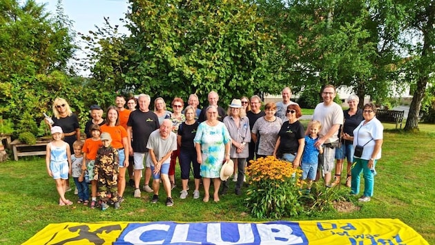 Naturfreunde Litzelsdorf tauchten in Erich Csars Pflanzenwelt ein und blühten selbst auf. (Bild: Naturfreunde Litzelsdorf)