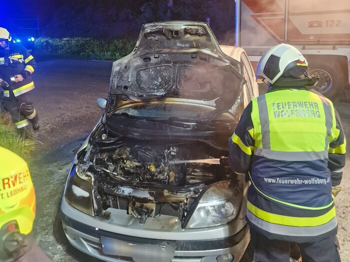 Am Auto entstand erheblicher Sachschaden.