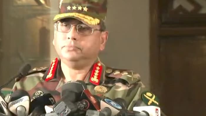 Armeechef General Waker-Us-Zaman
